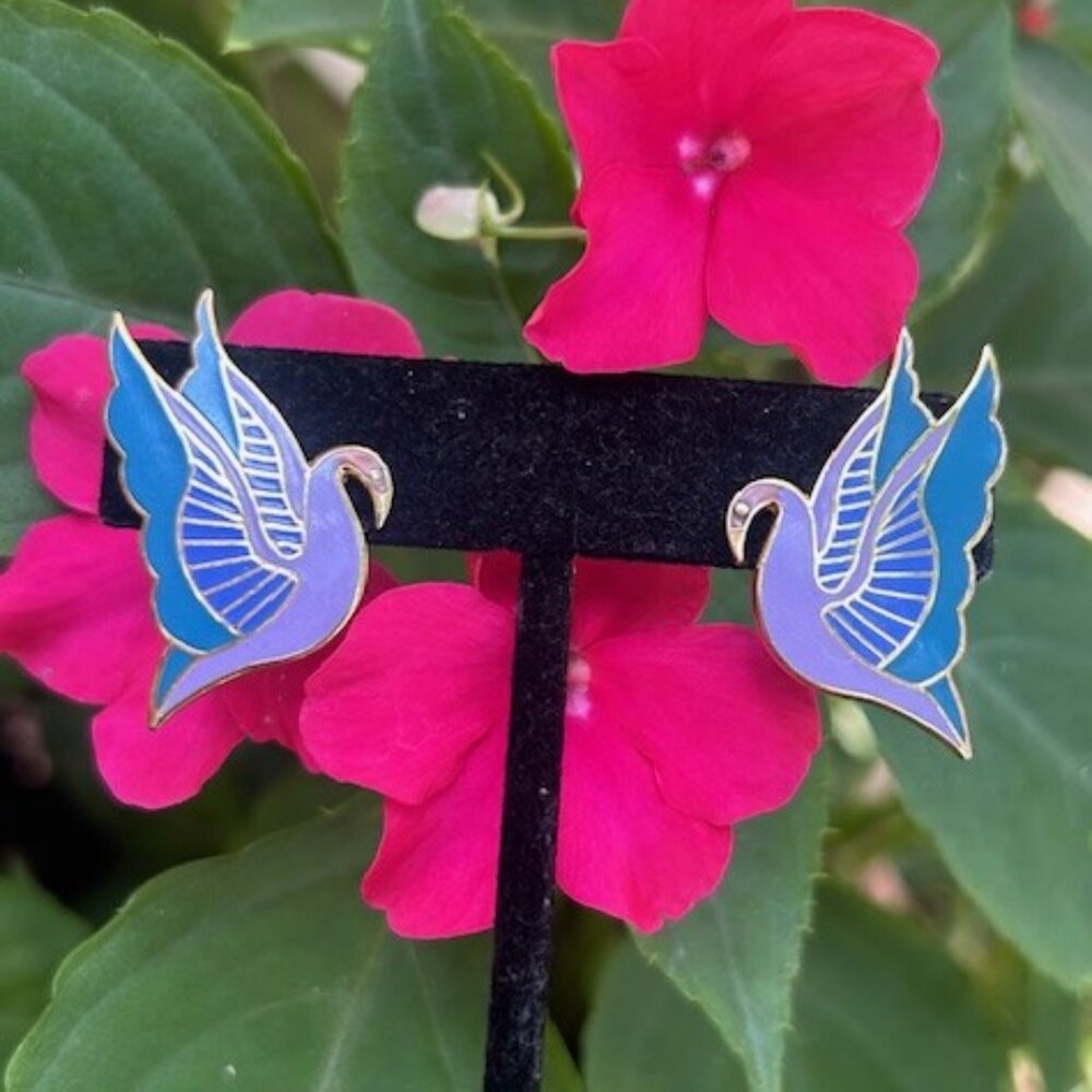 LAUREL BURCH "SWAN" Cloisonné Enamel EARRINGS